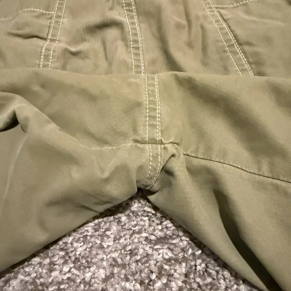 KÜHL Mens XL Khaki Cargo Shorts Ambassador Wornout Hiking Outdoor Utility